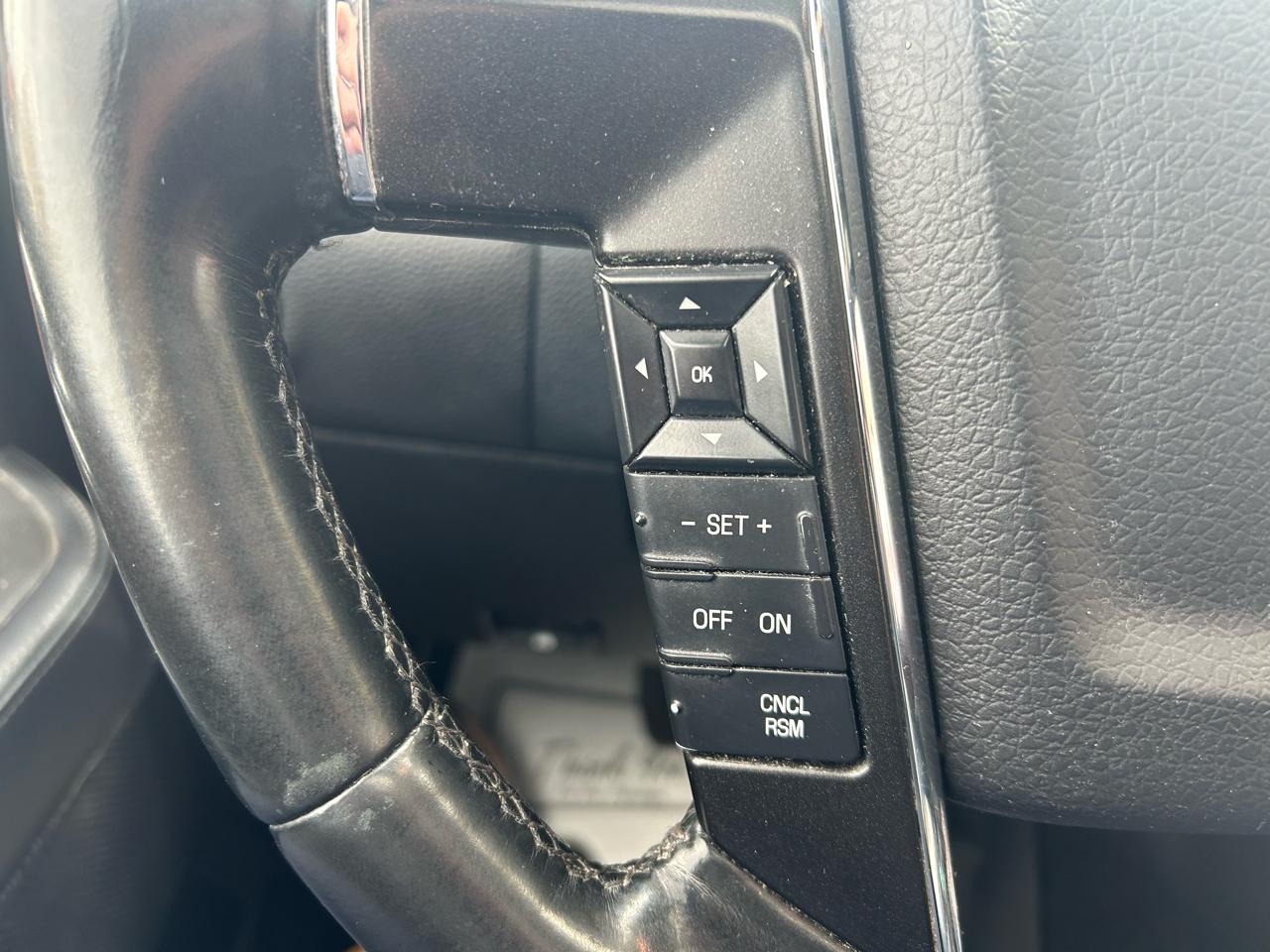 Lincoln Navigator L Select 4WD 2017