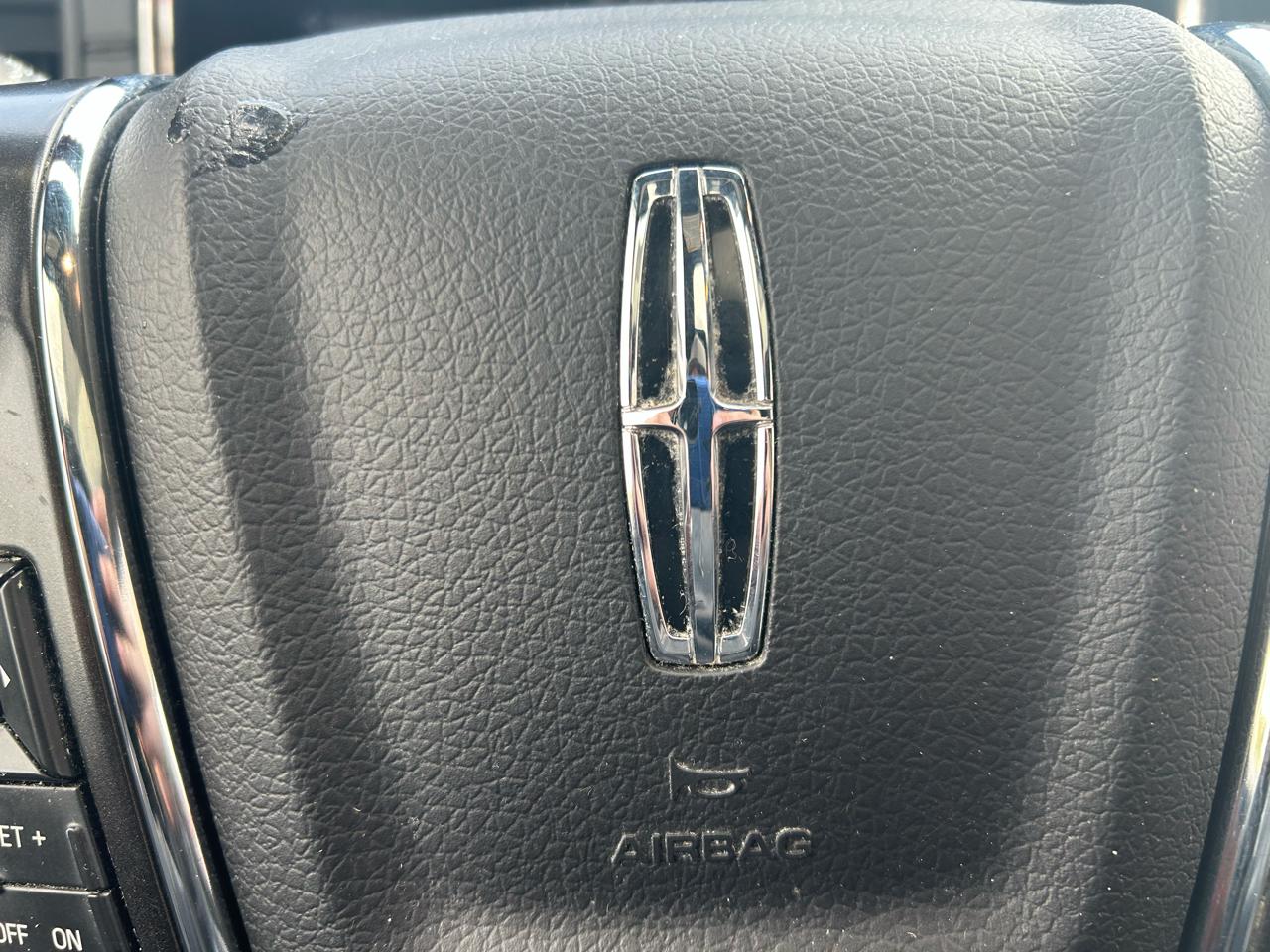 Lincoln Navigator L Select 4WD 2017