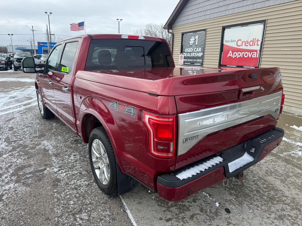 Ford F-150 XL SuperCrew 5.5-ft. Bed 4WD 2015
