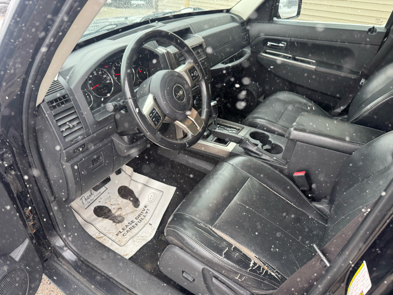 Jeep Liberty Limited 4WD 2011