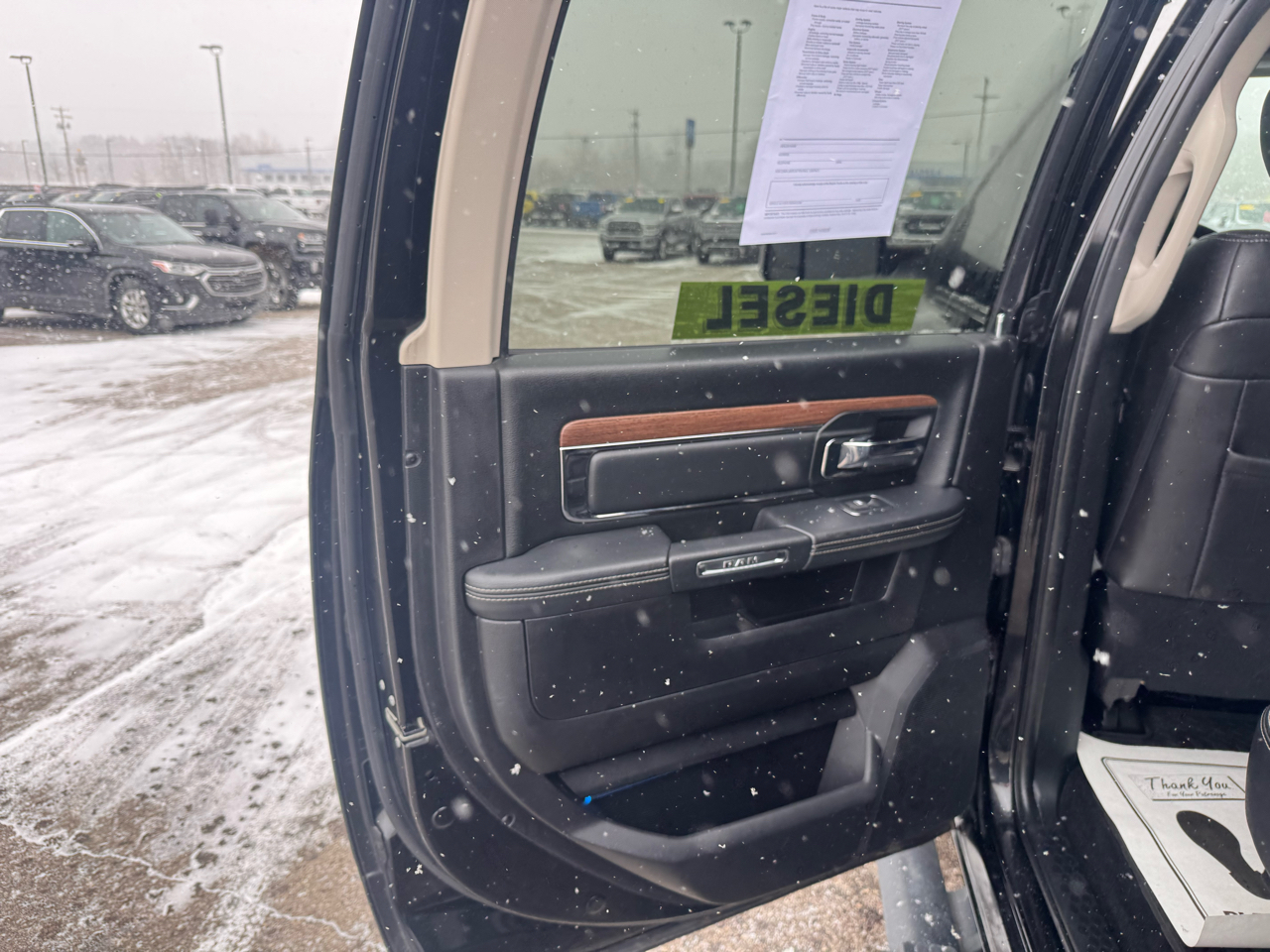 RAM 2500 Laramie Crew Cab SWB 4WD 2016