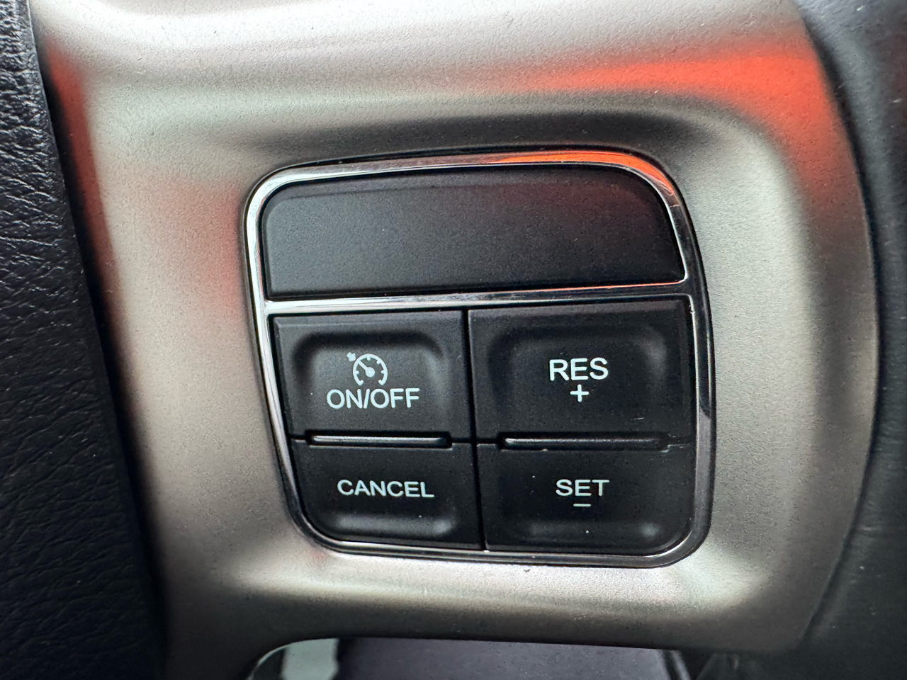 RAM 2500 Laramie Crew Cab SWB 4WD 2016