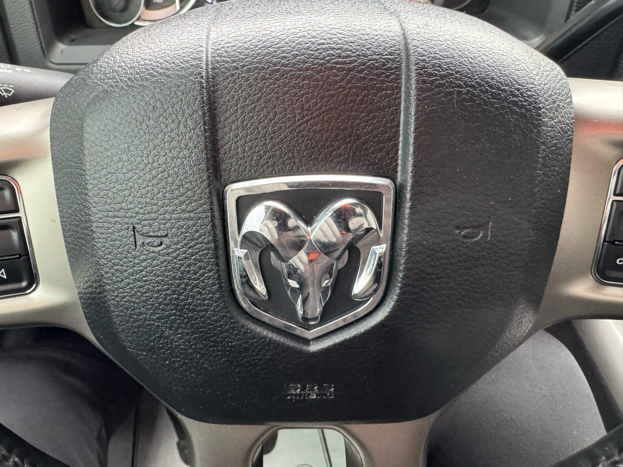 RAM 2500 Laramie Crew Cab SWB 4WD 2016