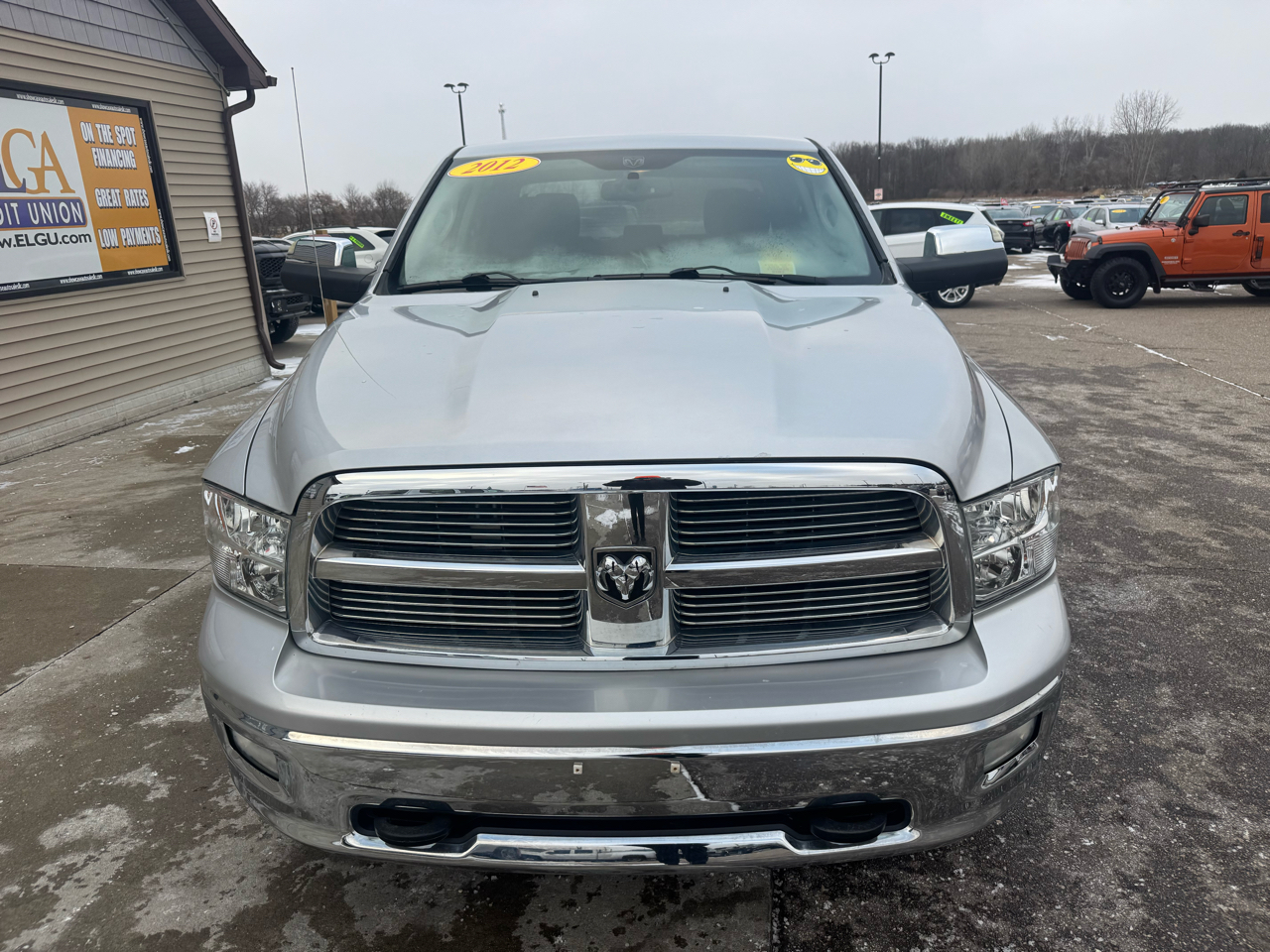 RAM 1500 SLT Crew Cab 4WD 2012