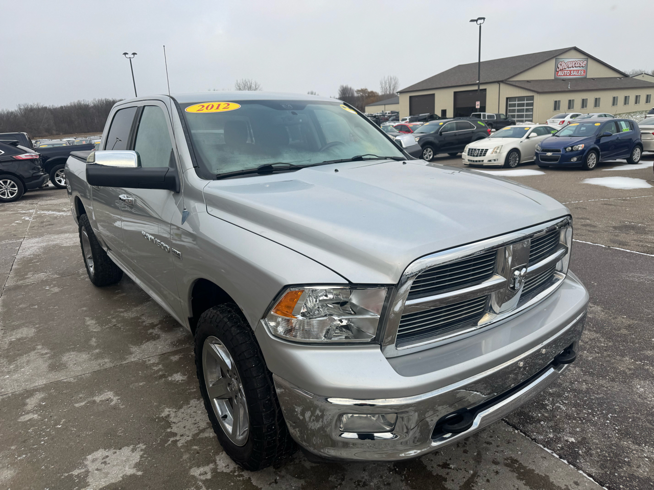 RAM 1500 SLT Crew Cab 4WD 2012