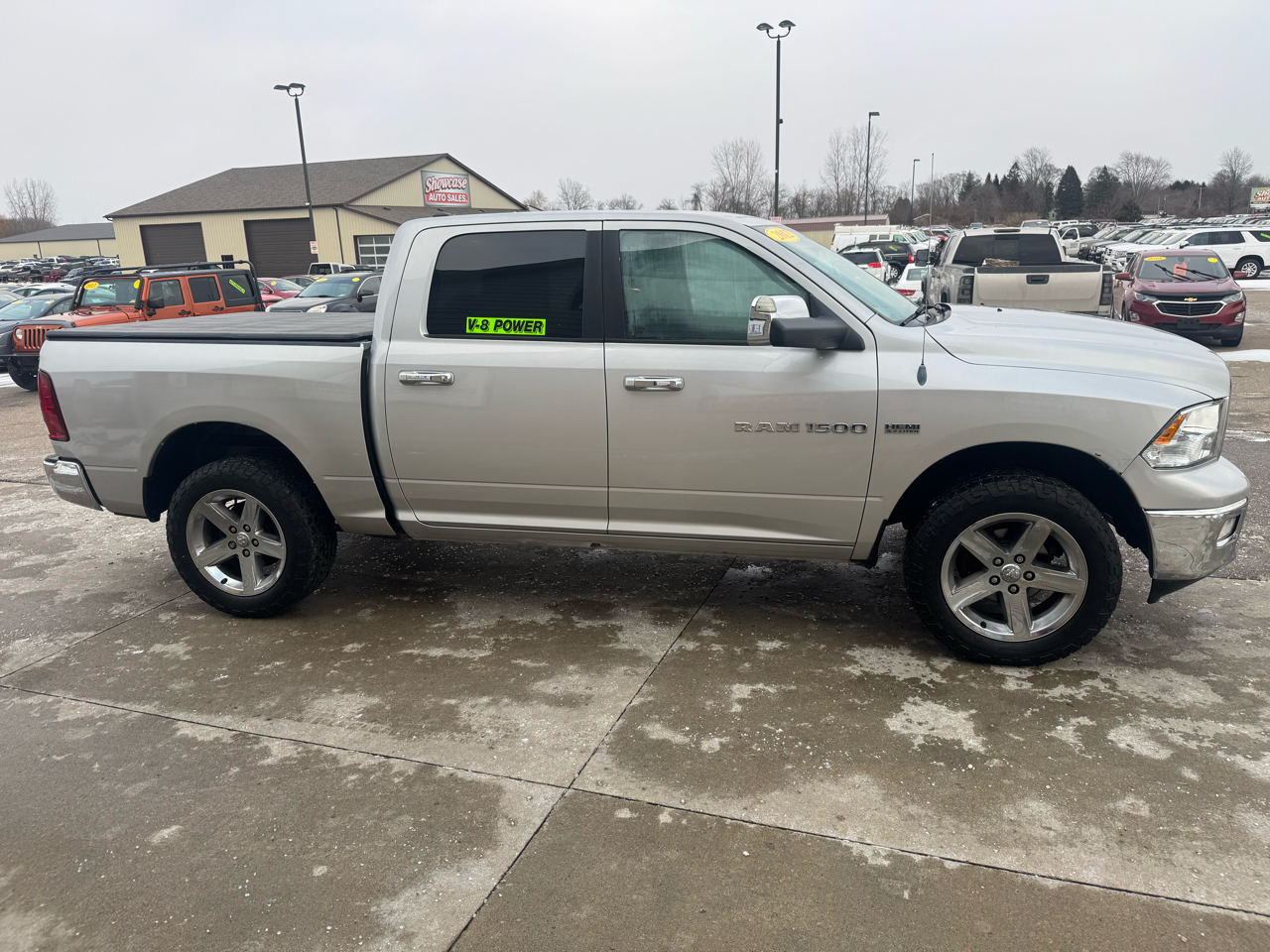 RAM 1500 SLT Crew Cab 4WD 2012