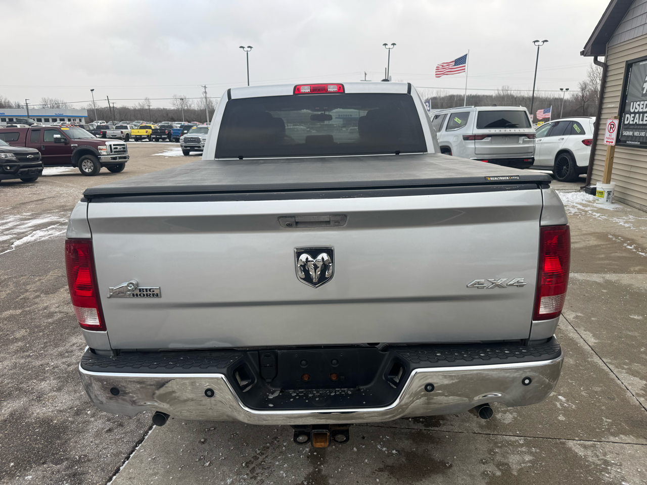 RAM 1500 SLT Crew Cab 4WD 2012