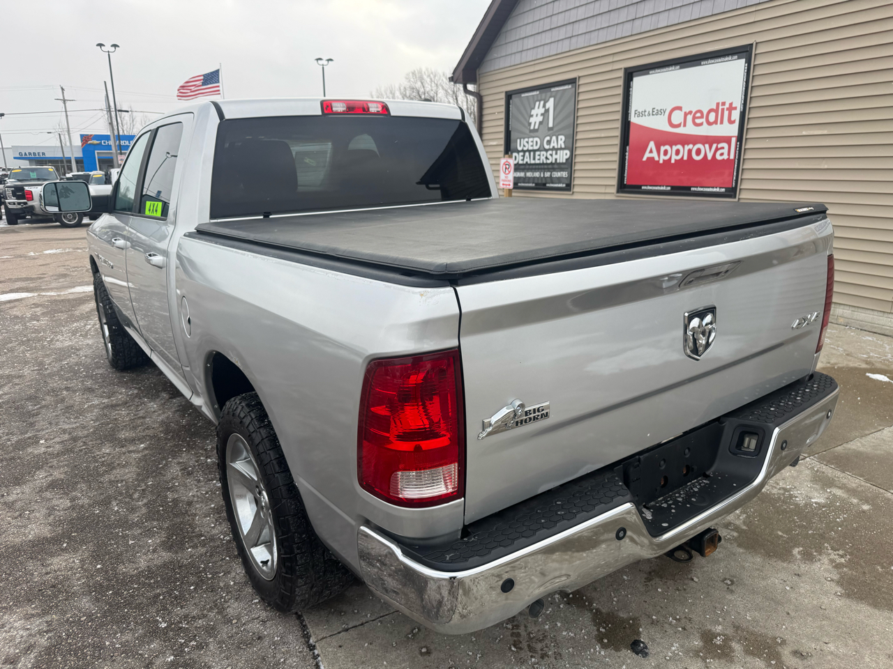 RAM 1500 SLT Crew Cab 4WD 2012