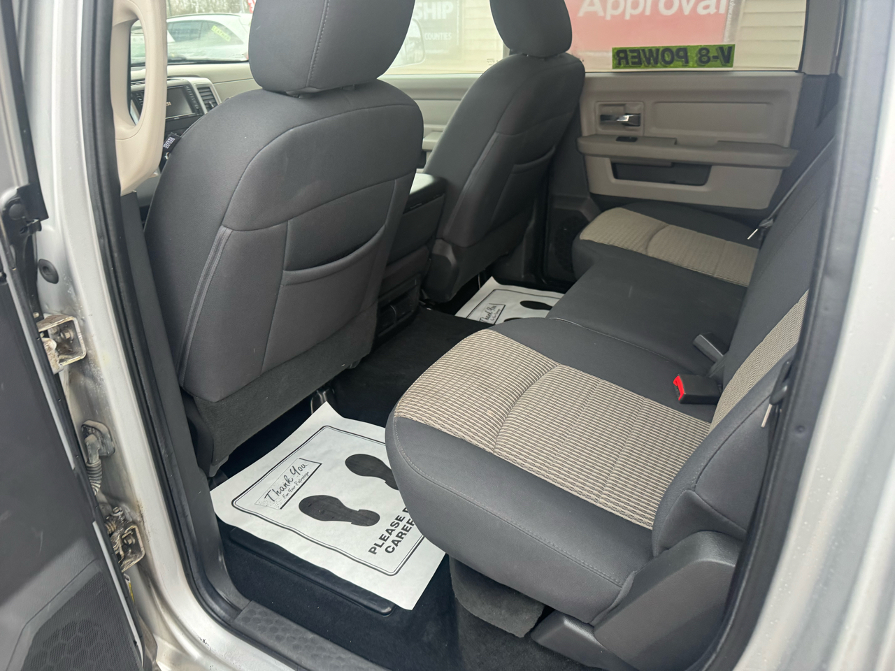 RAM 1500 SLT Crew Cab 4WD 2012