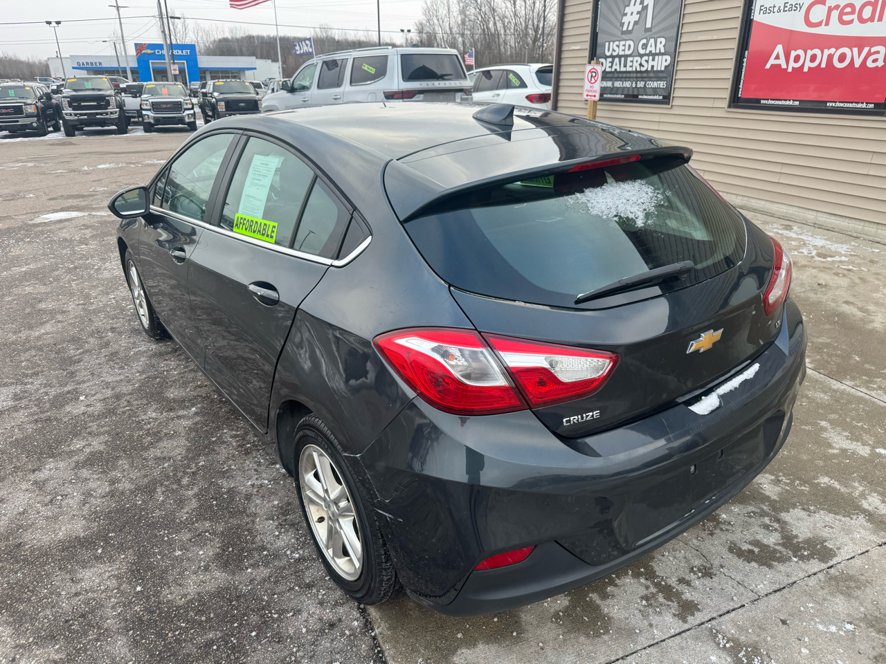 Chevrolet Cruze LT Auto Hatchback 2017