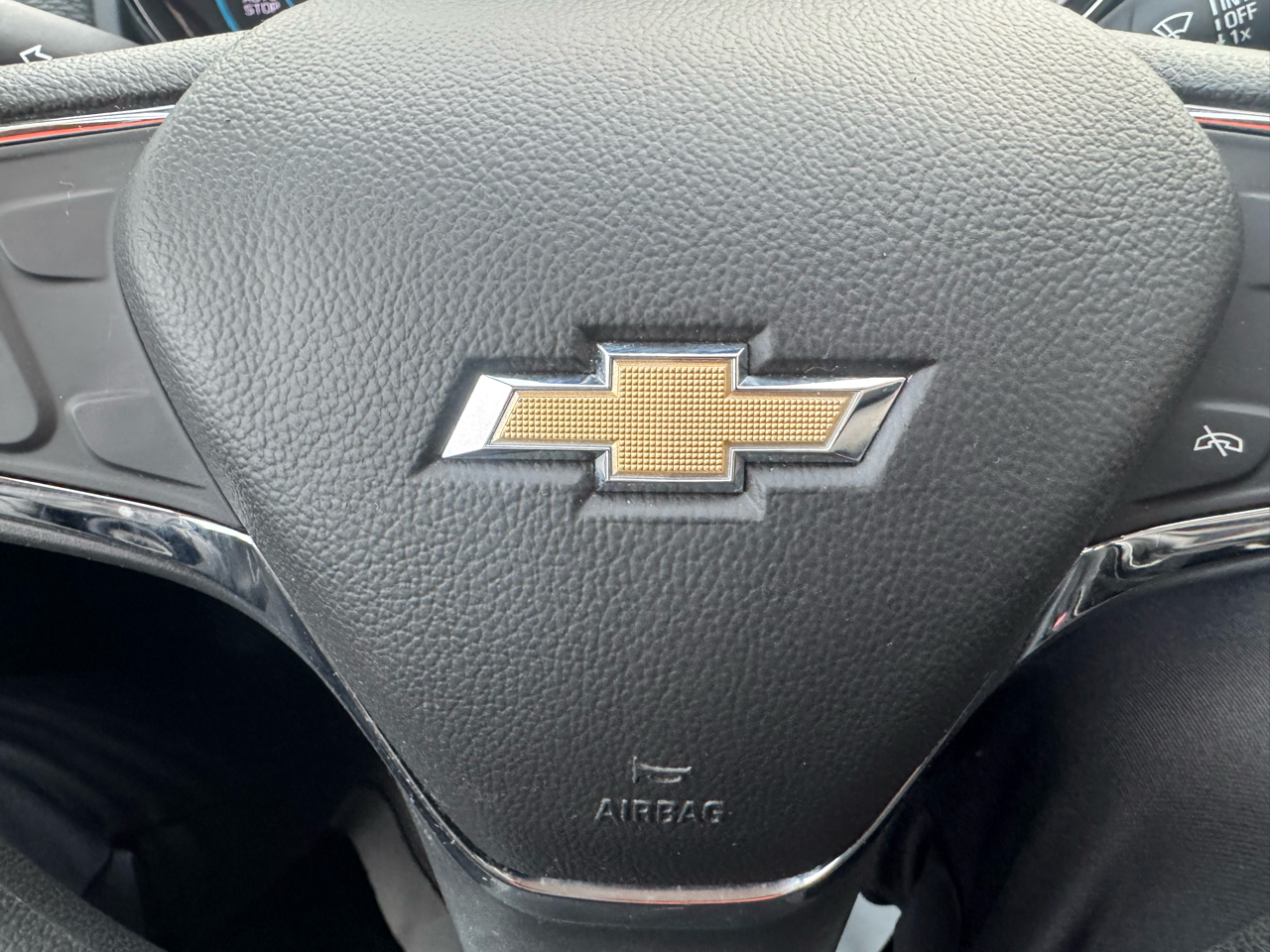 Chevrolet Cruze LT Auto Hatchback 2017