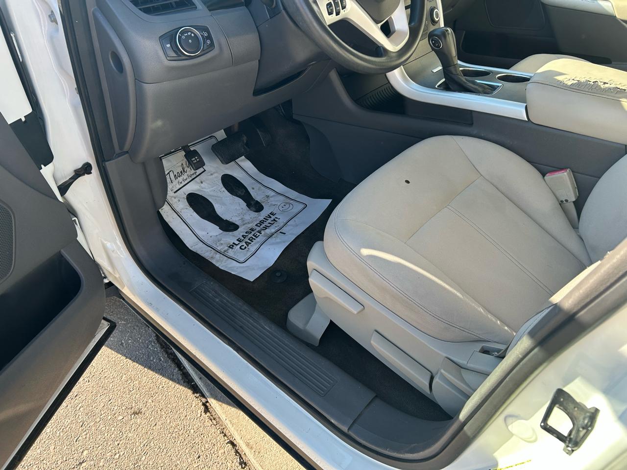 Ford Edge SE FWD 2013