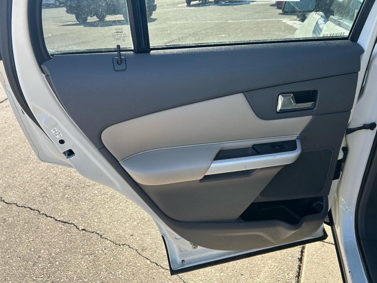 Ford Edge SE FWD 2013