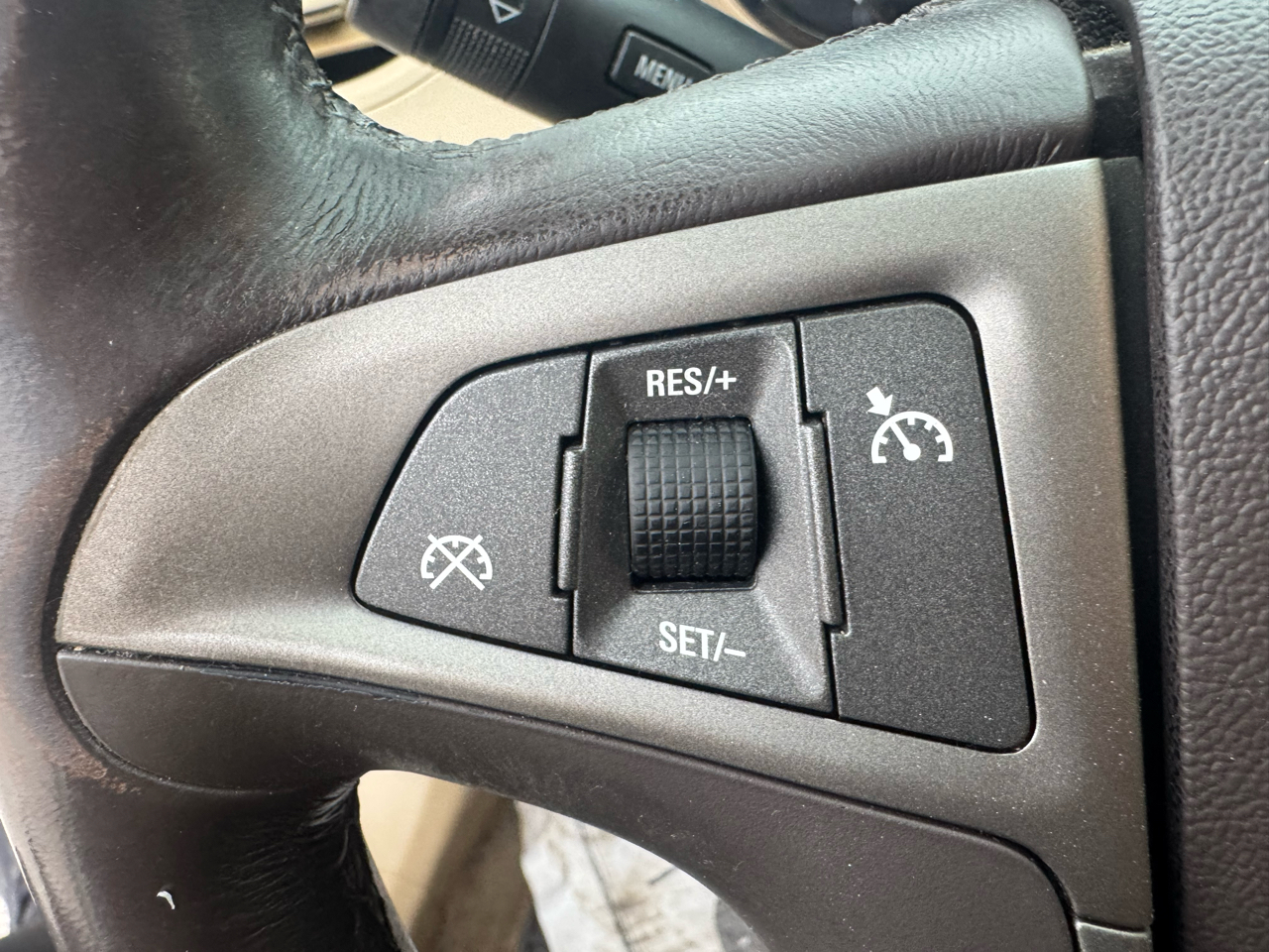 Buick LaCrosse CXS 2011