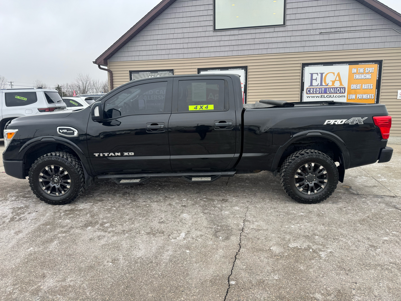 Nissan Titan XD S 4WD 2016