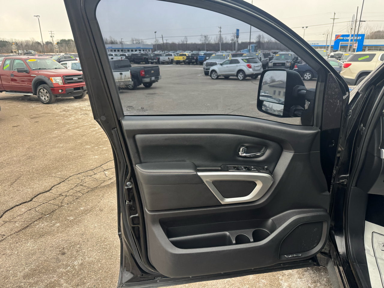 Nissan Titan XD S 4WD 2016