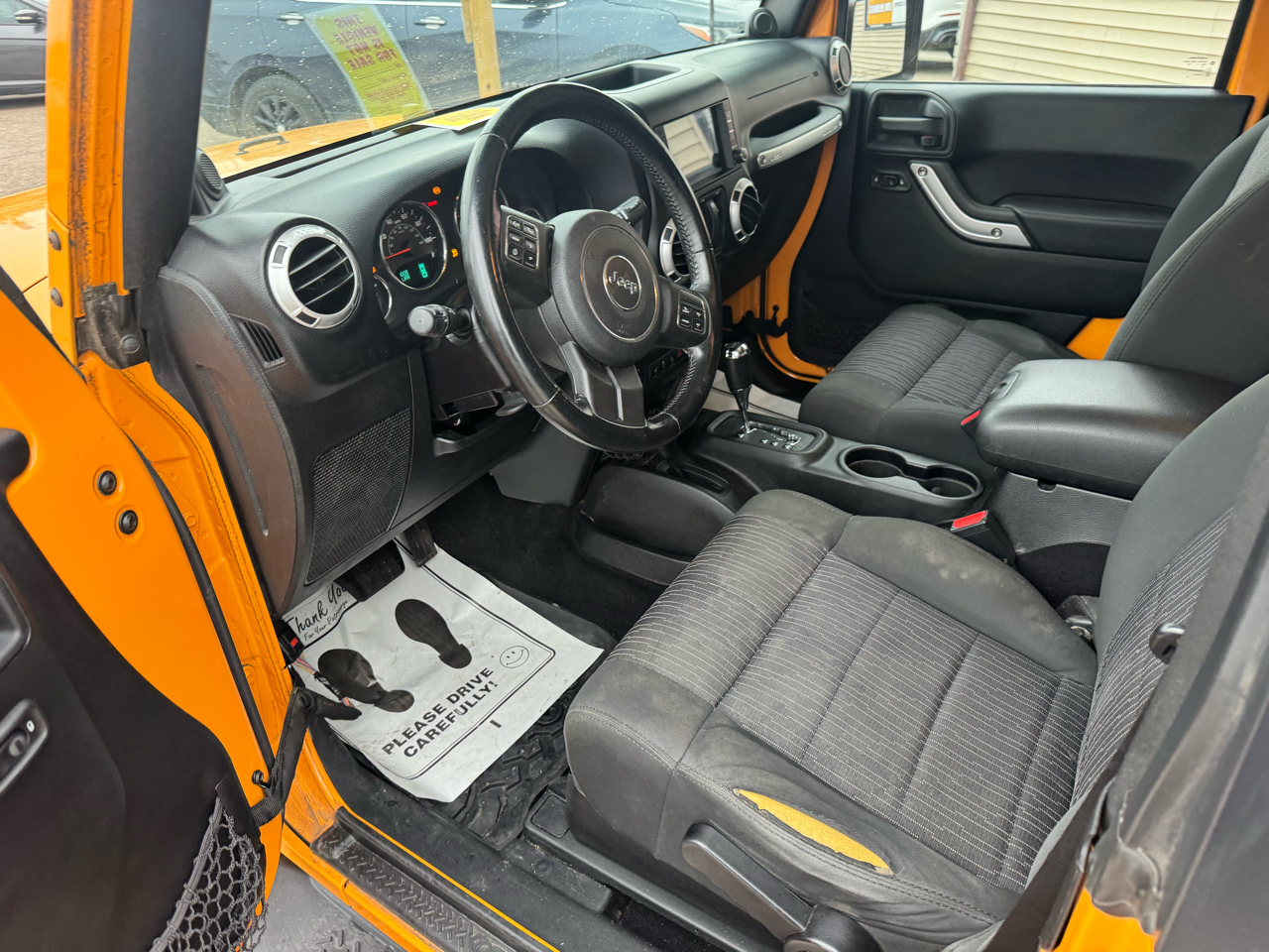 Jeep Wrangler Sahara 4WD 2012