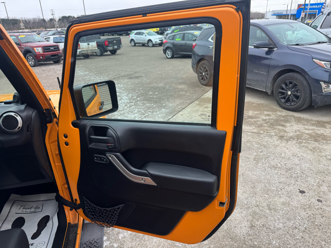 Jeep Wrangler Sahara 4WD 2012