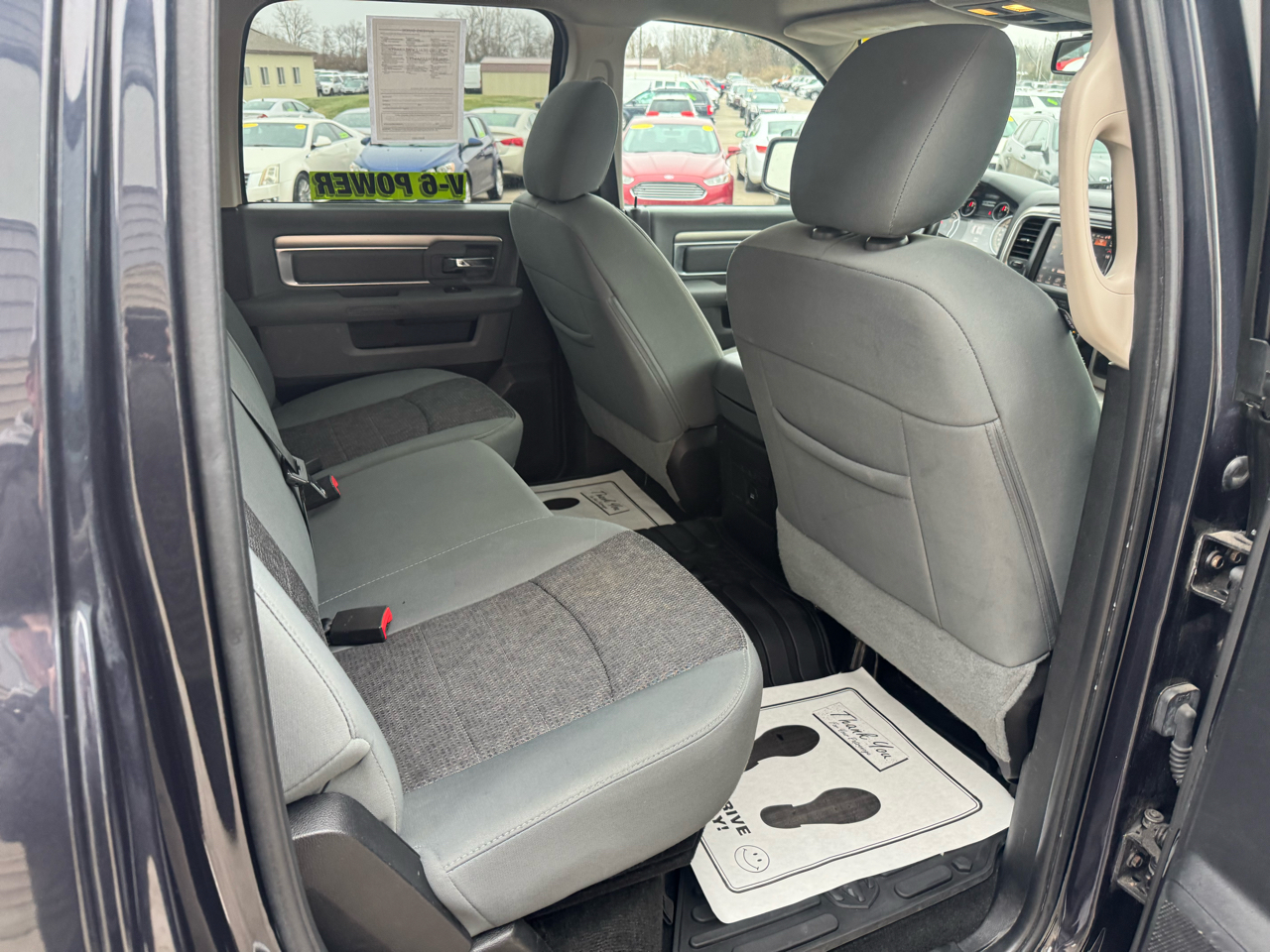 RAM 1500 SLT Crew Cab SWB 4WD 2015