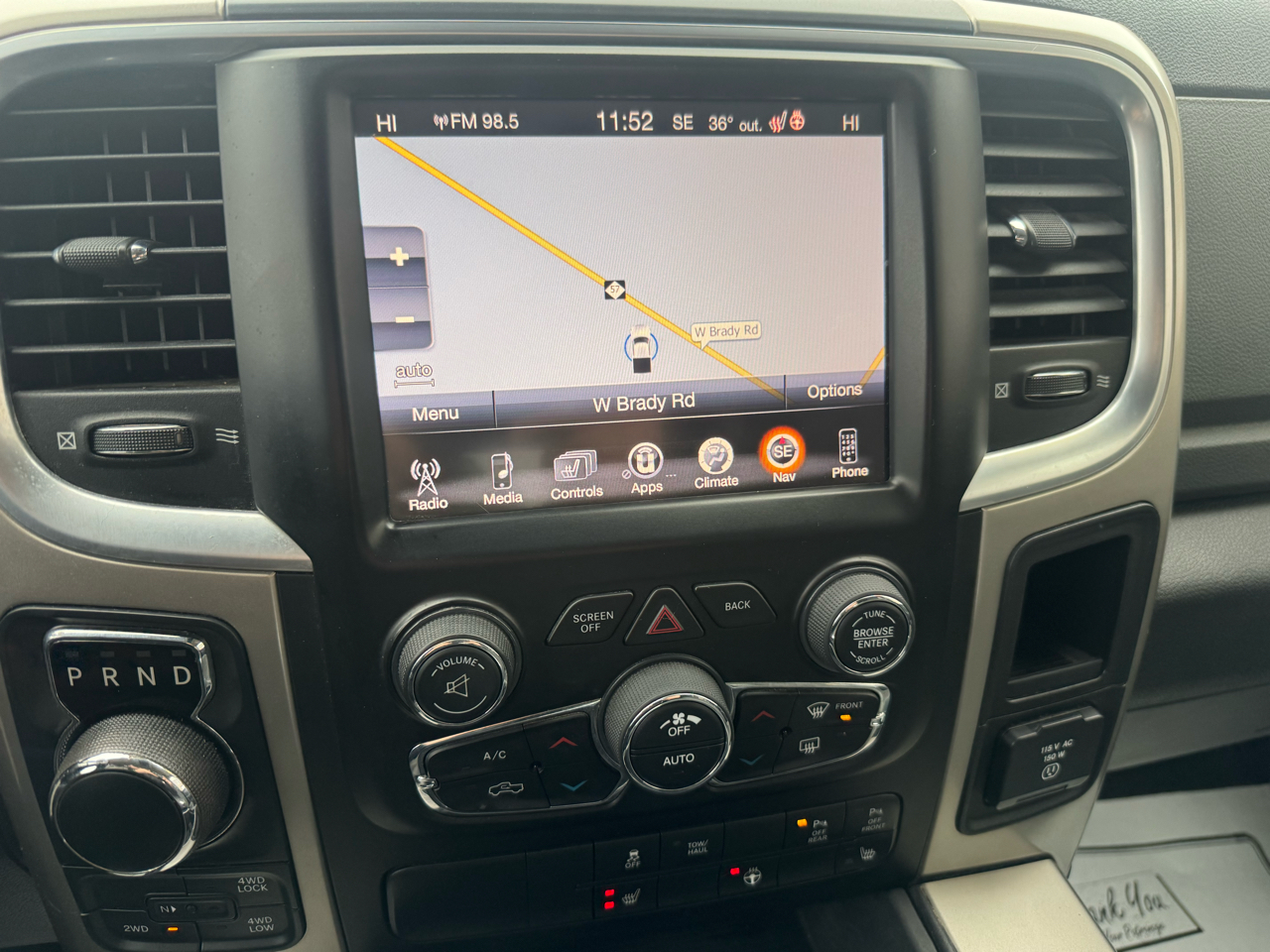 RAM 1500 SLT Crew Cab SWB 4WD 2015