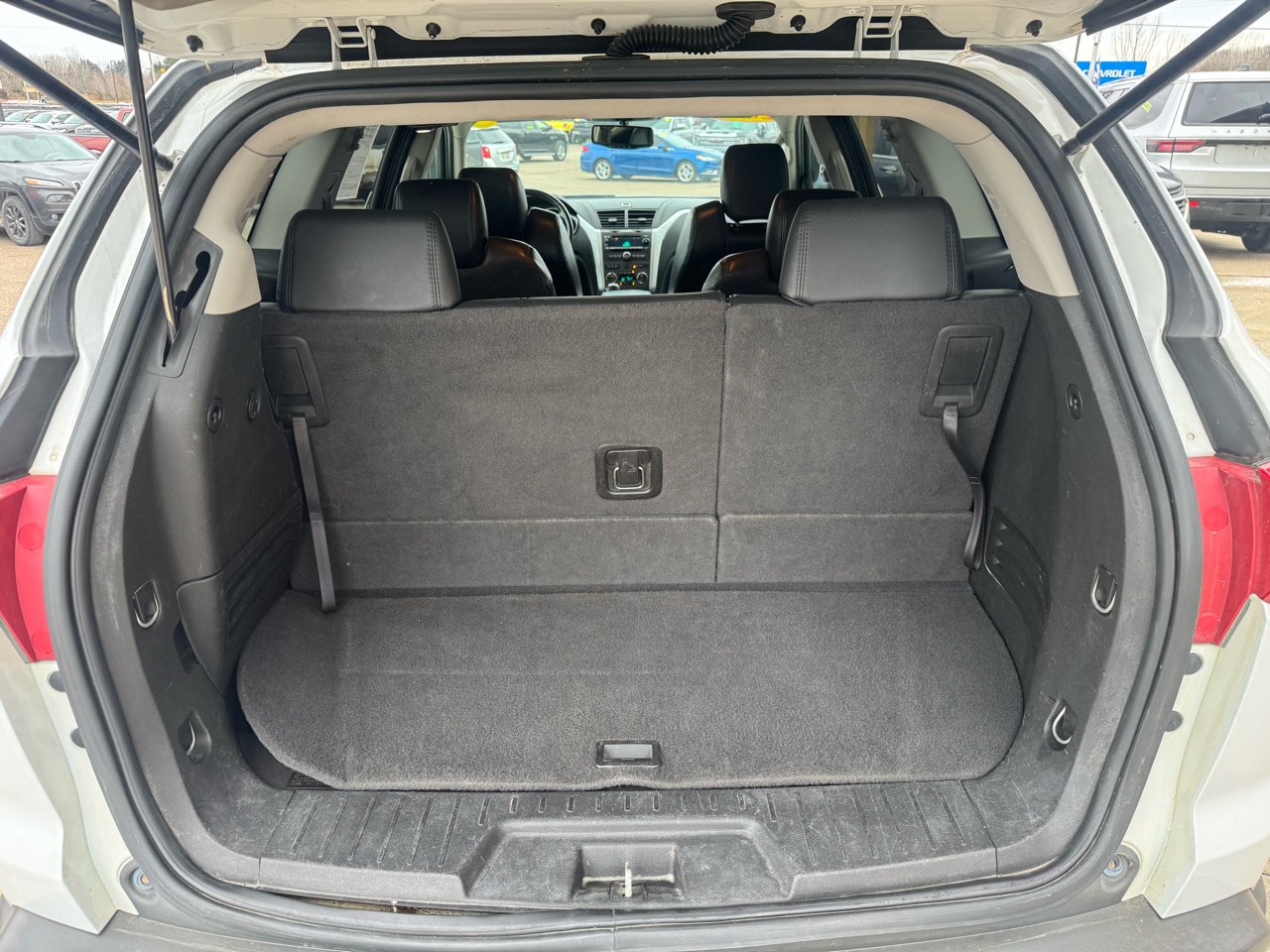 Chevrolet Traverse LT1 FWD 2010