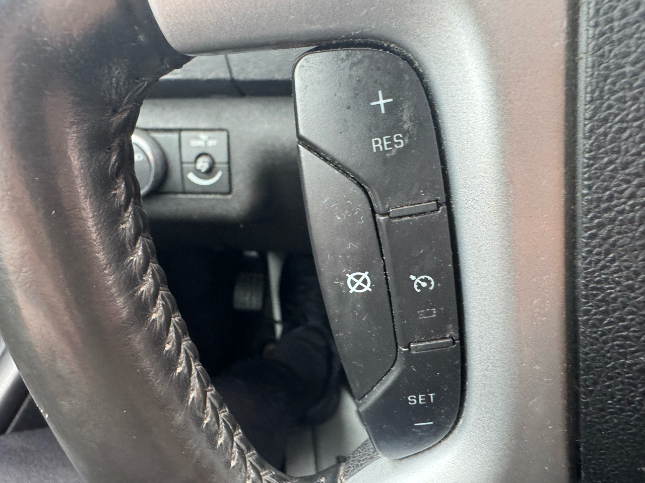 Chevrolet Traverse LT1 FWD 2010