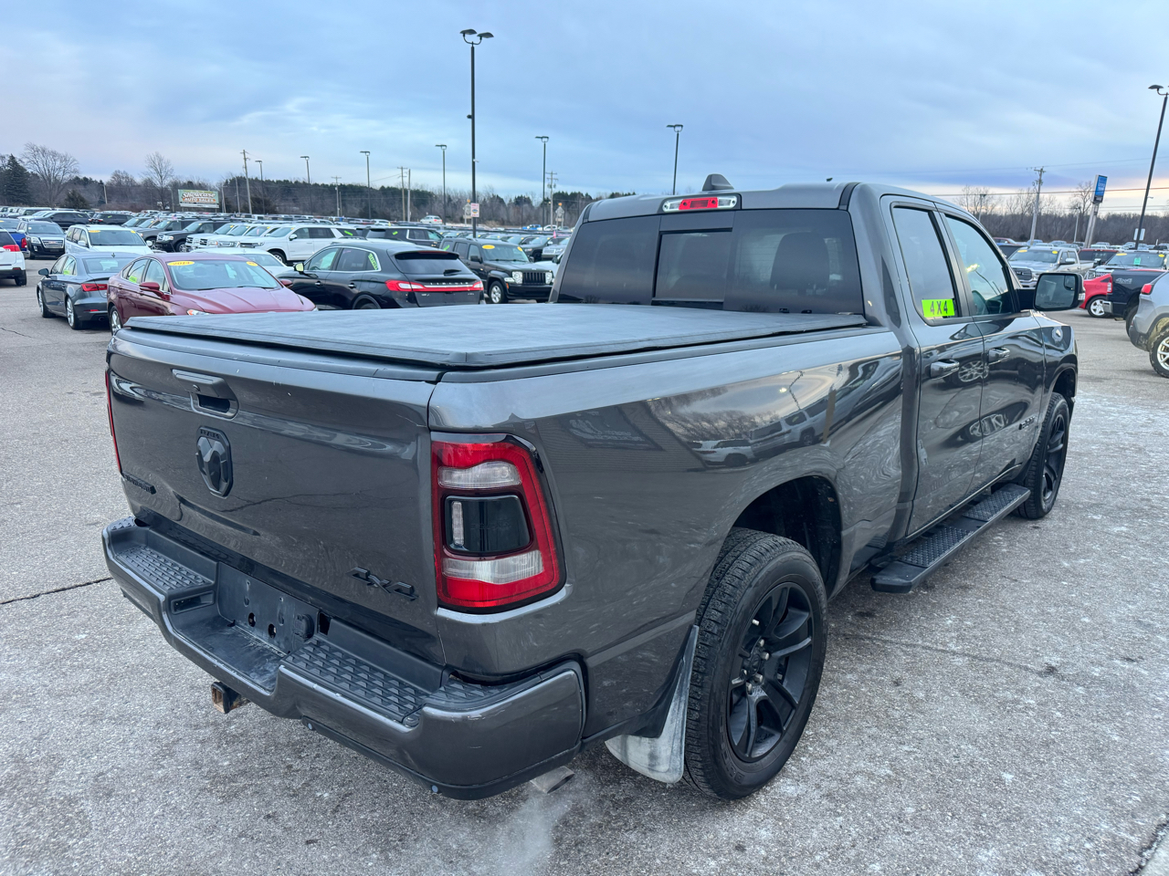 RAM 1500 Big Horn Quad Cab 4WD 2020