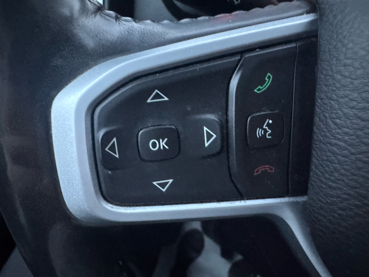 RAM 1500 Big Horn Quad Cab 4WD 2020