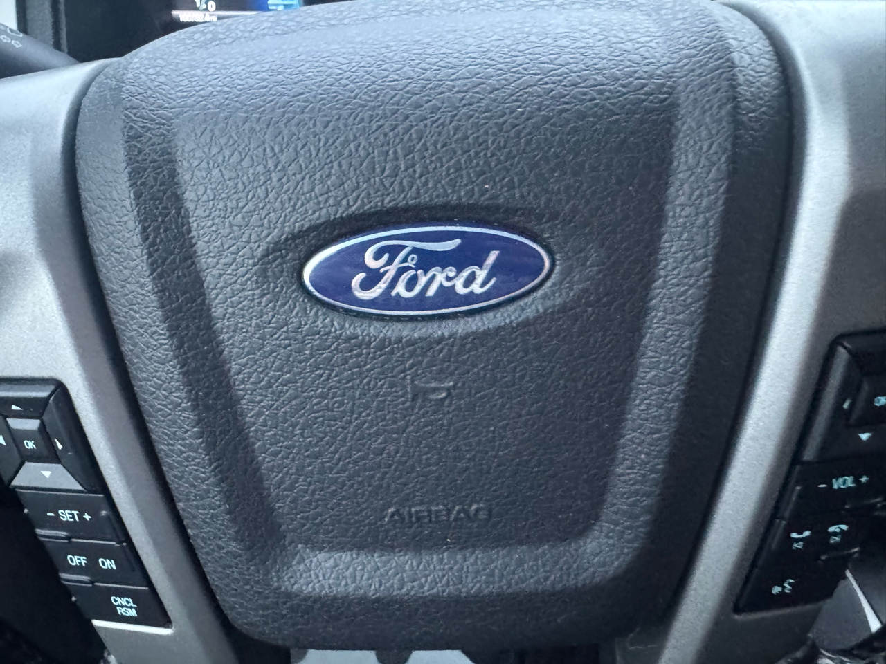 Ford Expedition EL Limited 4WD 2017