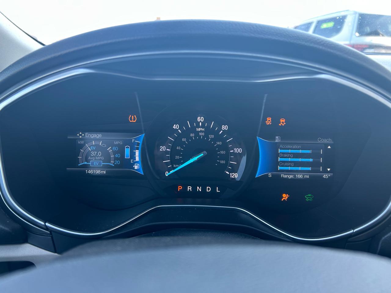 Ford Fusion Hybrid SE 2017