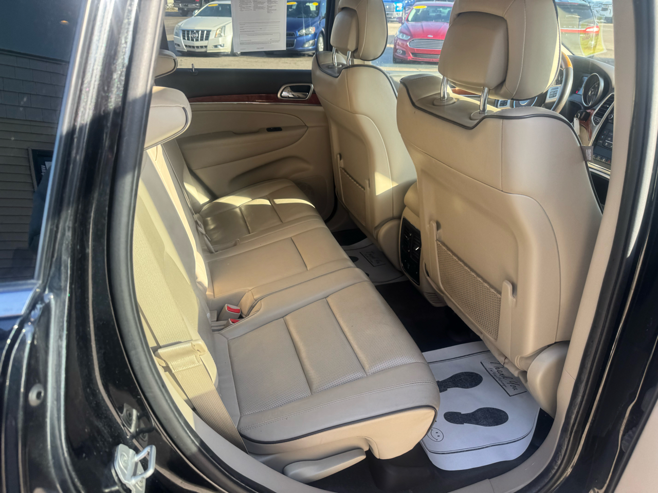 Jeep Grand Cherokee Overland 4WD 2012