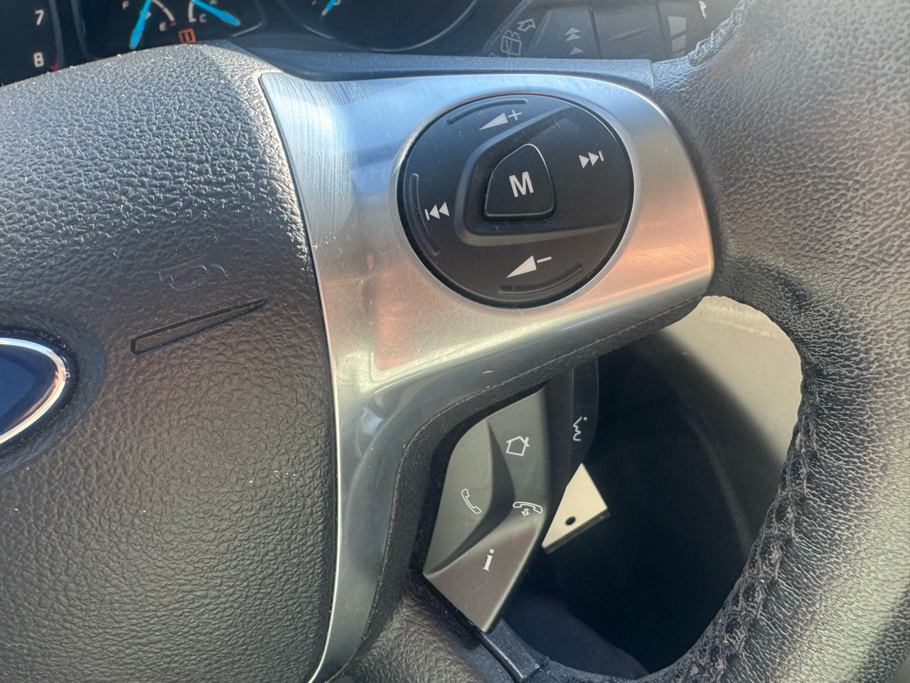 Ford Escape SEL 4WD 2013