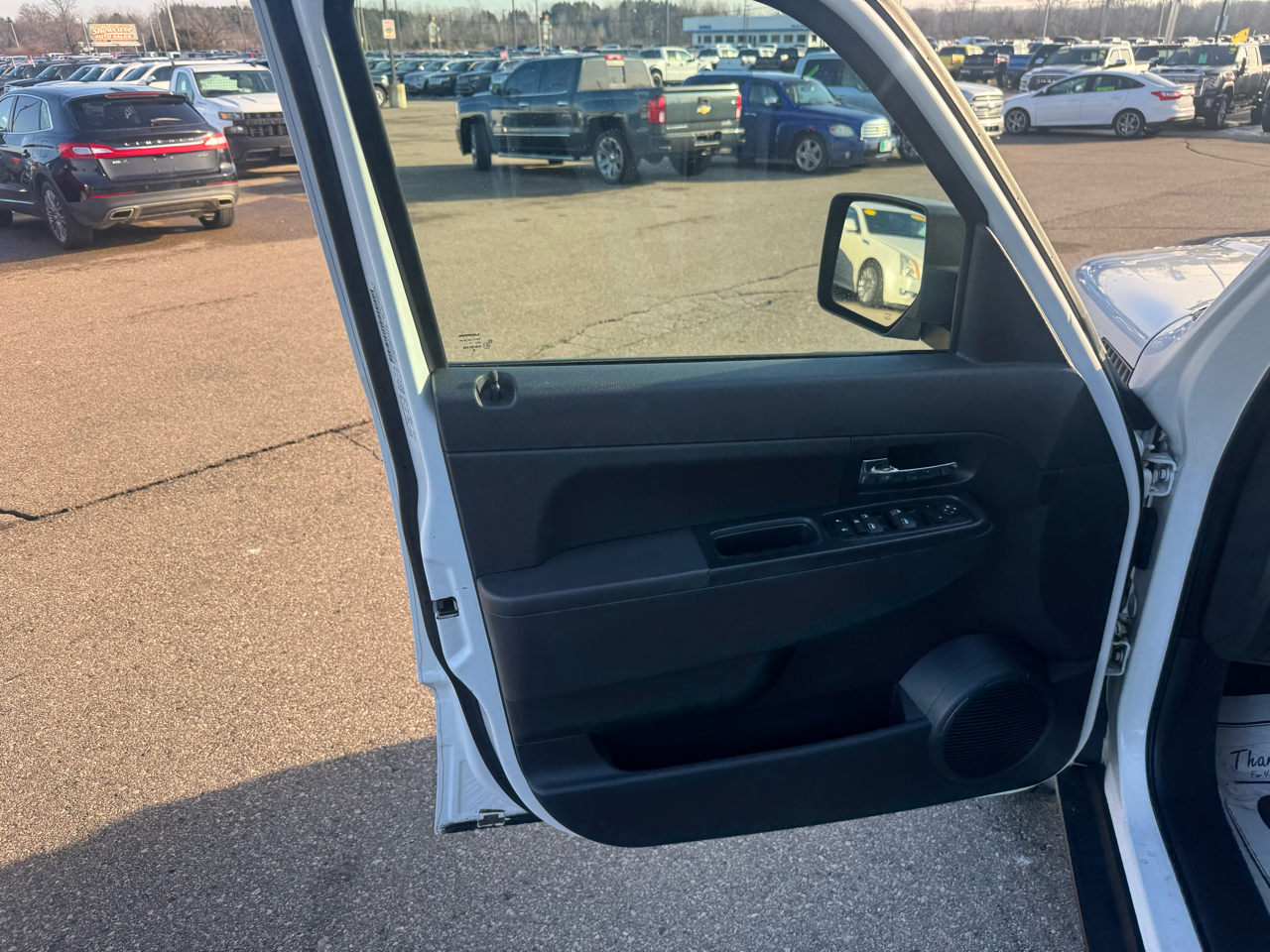 Jeep Liberty Sport 4WD 2012