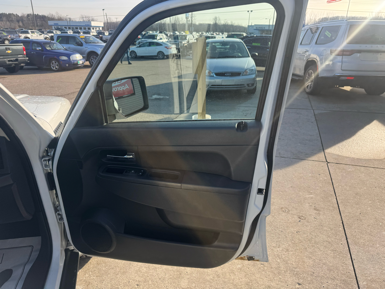 Jeep Liberty Sport 4WD 2012