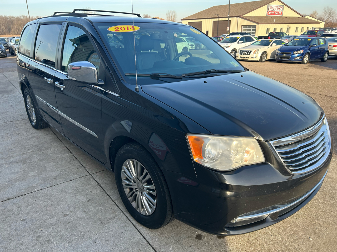 Chrysler Town & Country Touring-L 2014