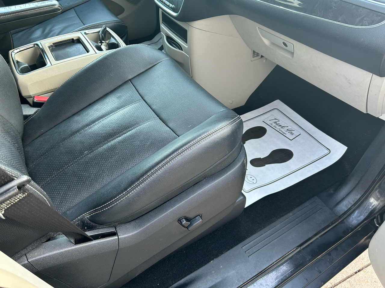 Chrysler Town & Country Touring-L 2014