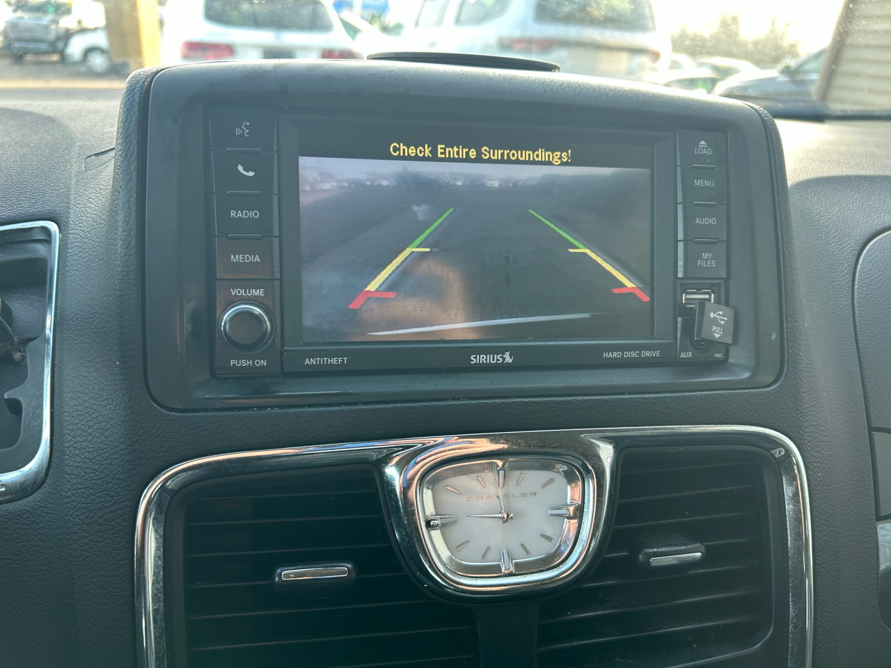 Chrysler Town & Country Touring-L 2014