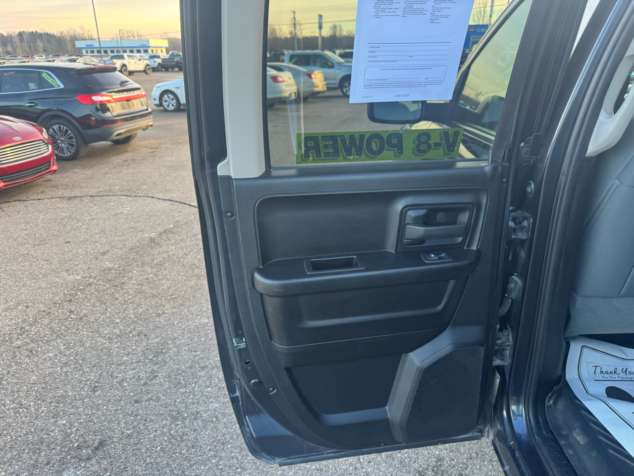 RAM 1500 Tradesman Quad Cab 4WD 2015