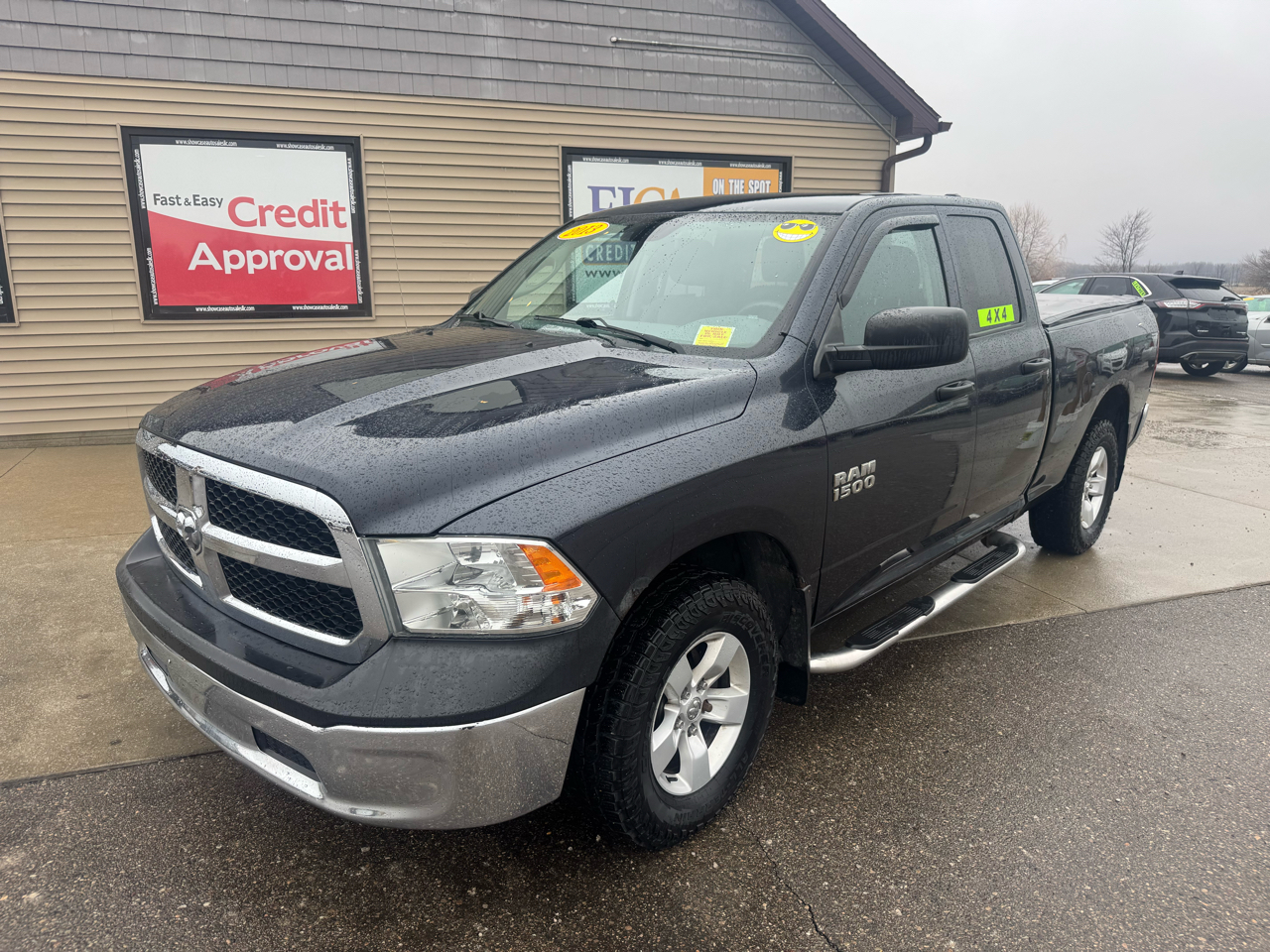 RAM 1500 Tradesman Quad Cab 4WD 2013
