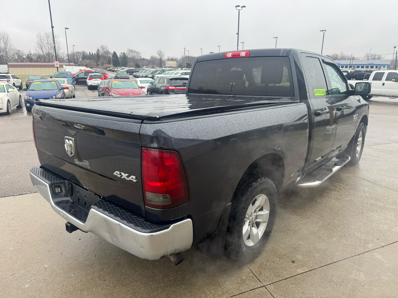 RAM 1500 Tradesman Quad Cab 4WD 2013
