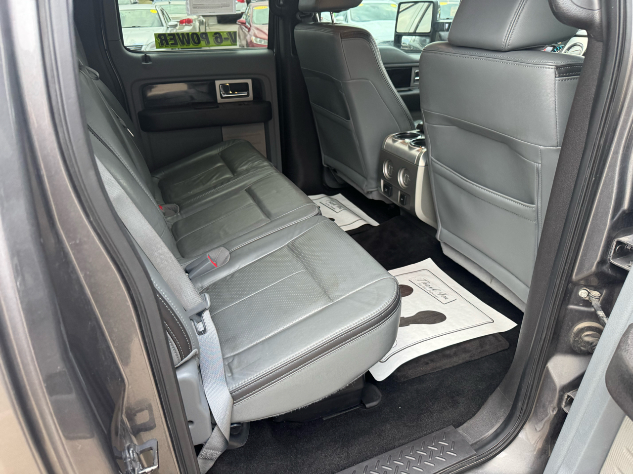 Ford F-150 4WD SuperCrew 145" Platinum 2011