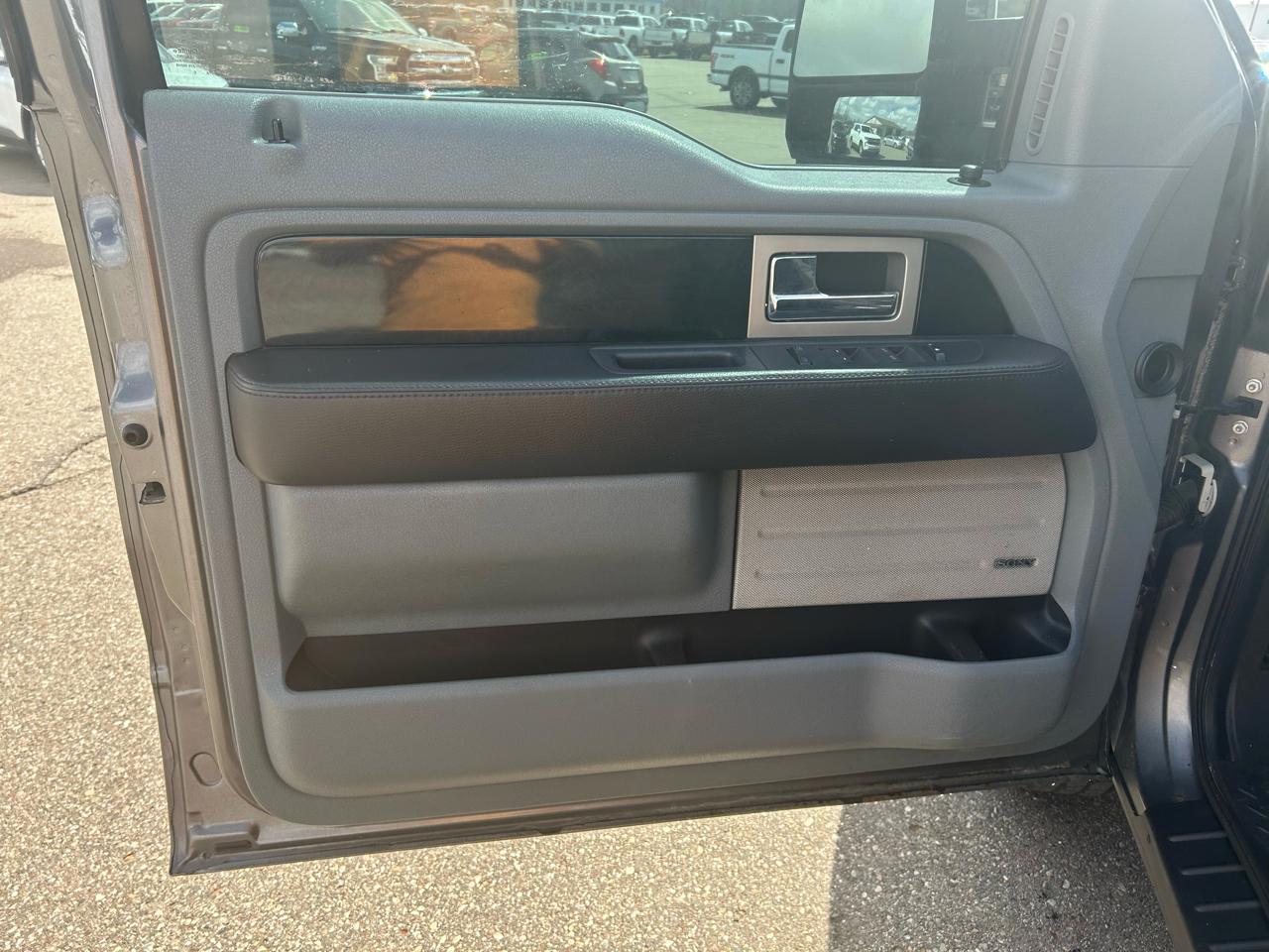 Ford F-150 4WD SuperCrew 145" Platinum 2011