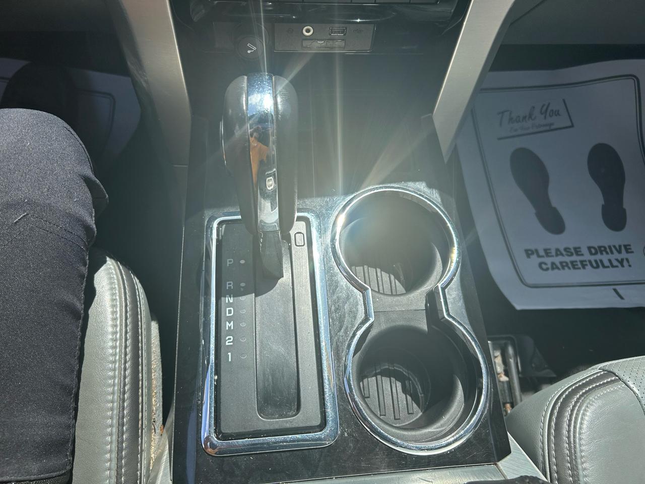 Ford F-150 4WD SuperCrew 145" Platinum 2011