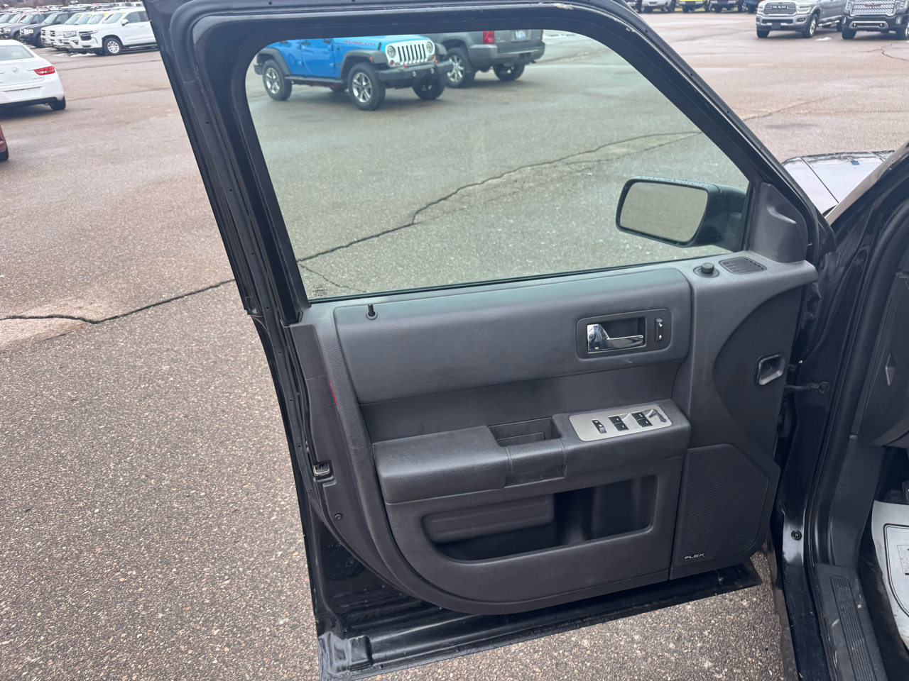 Ford Flex SE FWD 2011