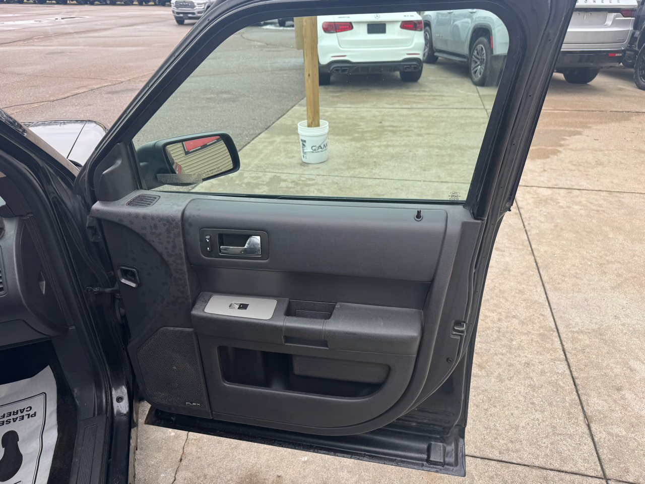 Ford Flex SE FWD 2011