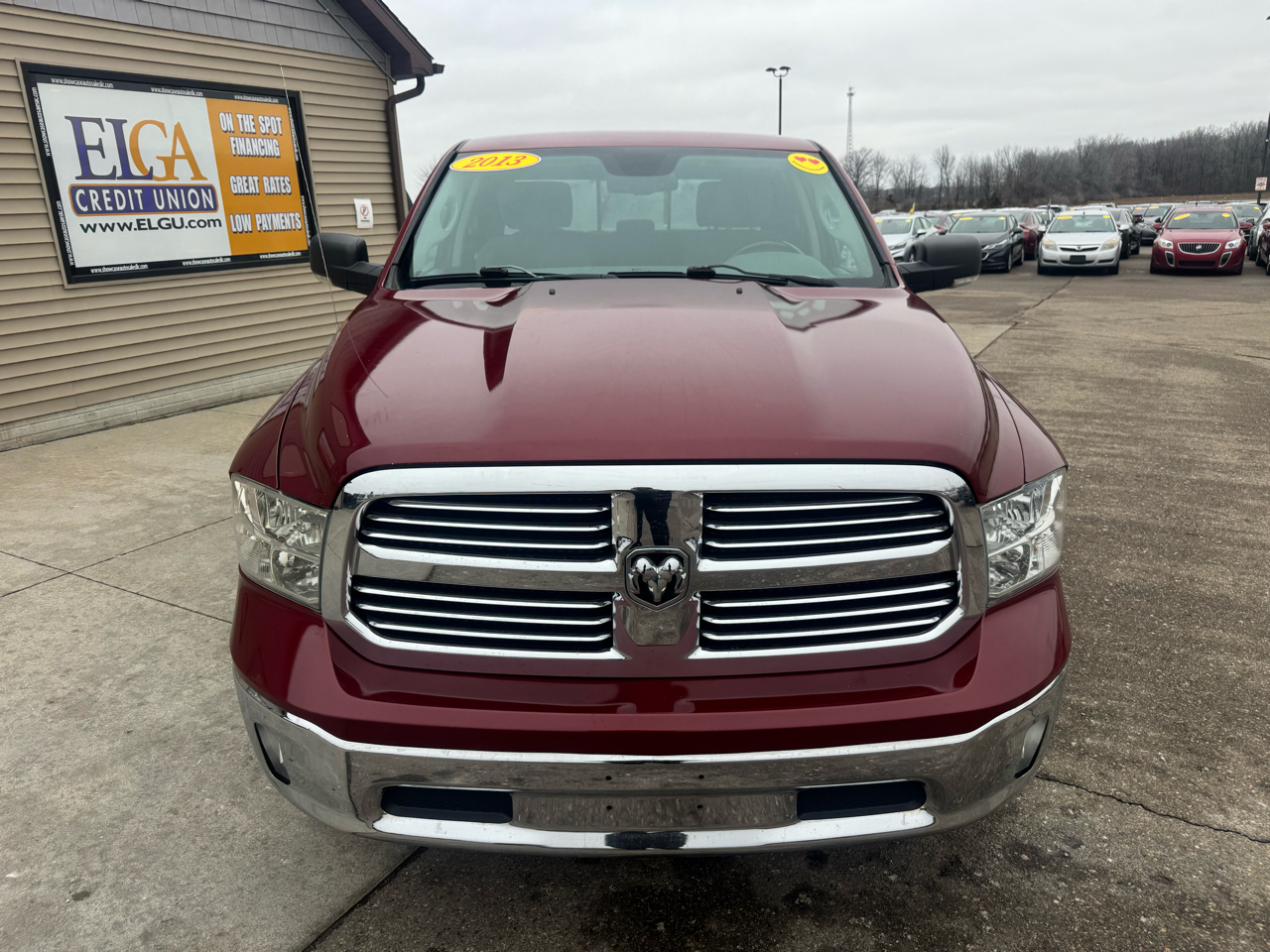 RAM 1500 SLT Crew Cab SWB 4WD 2013