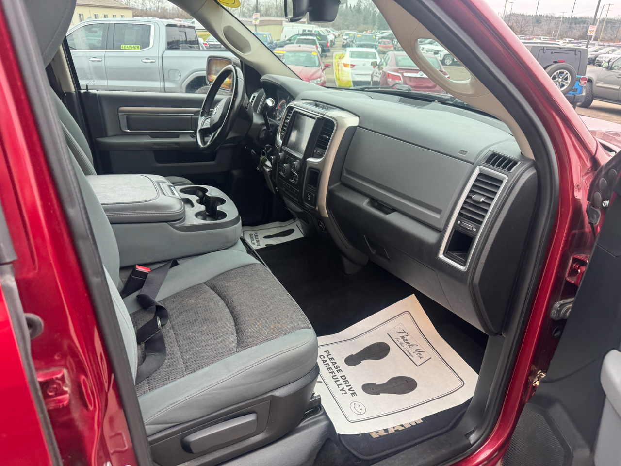 RAM 1500 SLT Crew Cab SWB 4WD 2013