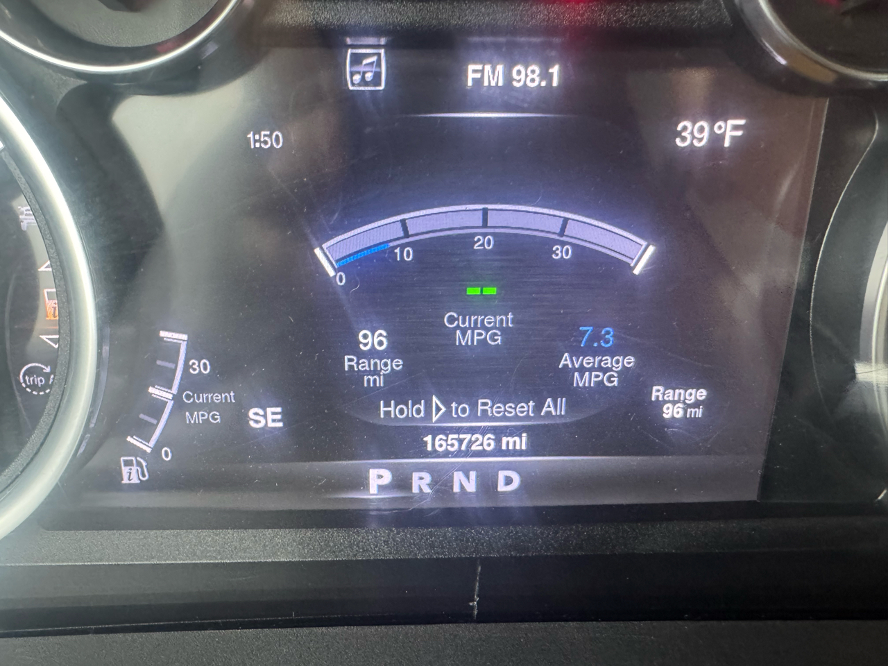 RAM 1500 SLT Crew Cab SWB 4WD 2013