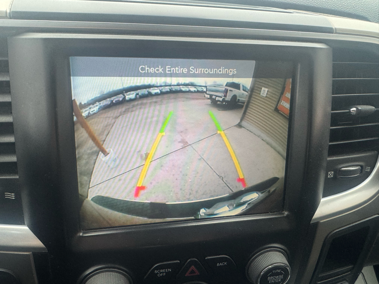 RAM 1500 SLT Crew Cab SWB 4WD 2013