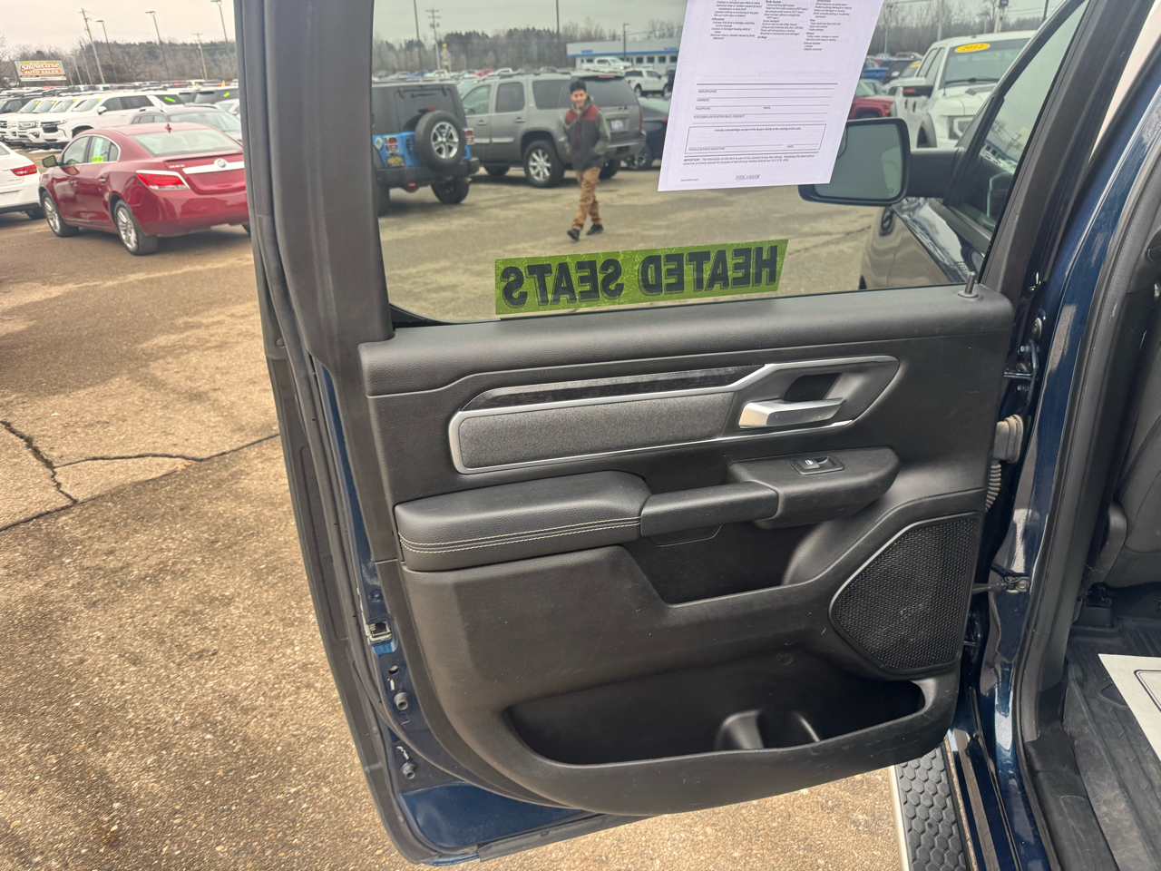 RAM 1500 Big Horn Crew Cab SWB 4WD 2019